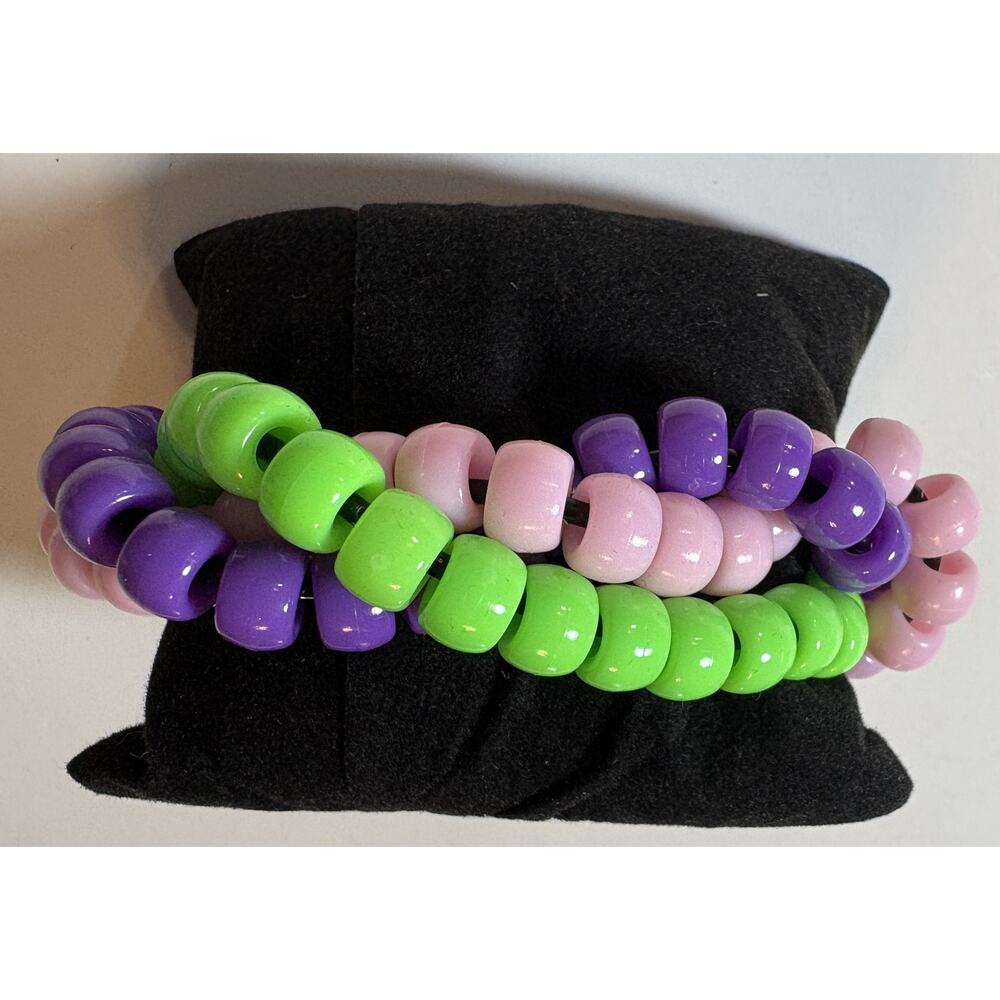 Eye‑Catching Helicoid Bead Bracelet with Purple, Lime Green & Pink Accents - vn